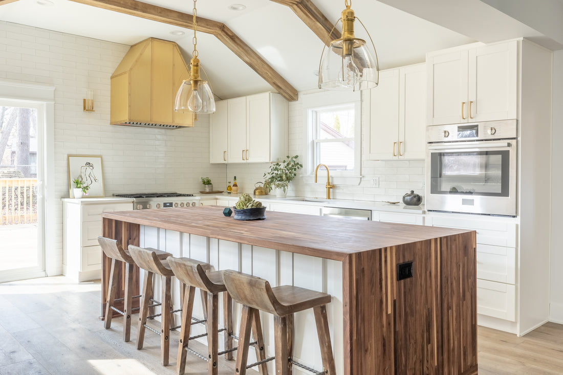 Interior Remodeling Tips for Coordinating the Rest of a Room With New Cabinets