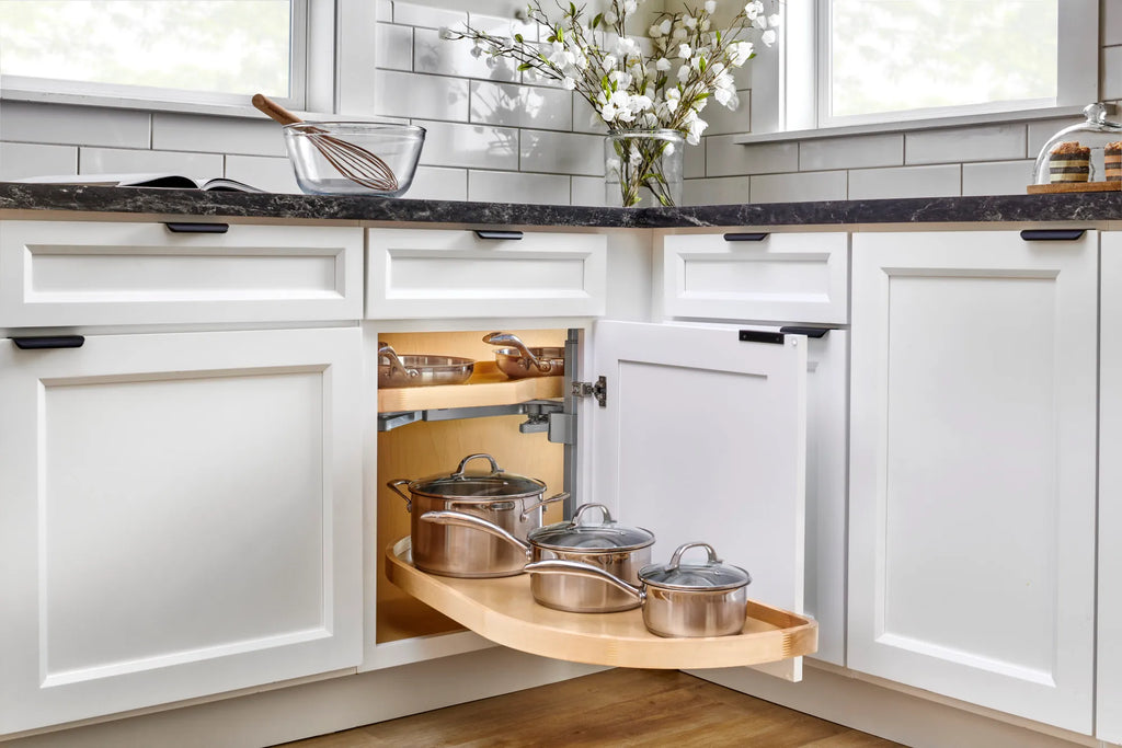 Solo Blind Wood R/L Opening BBC45