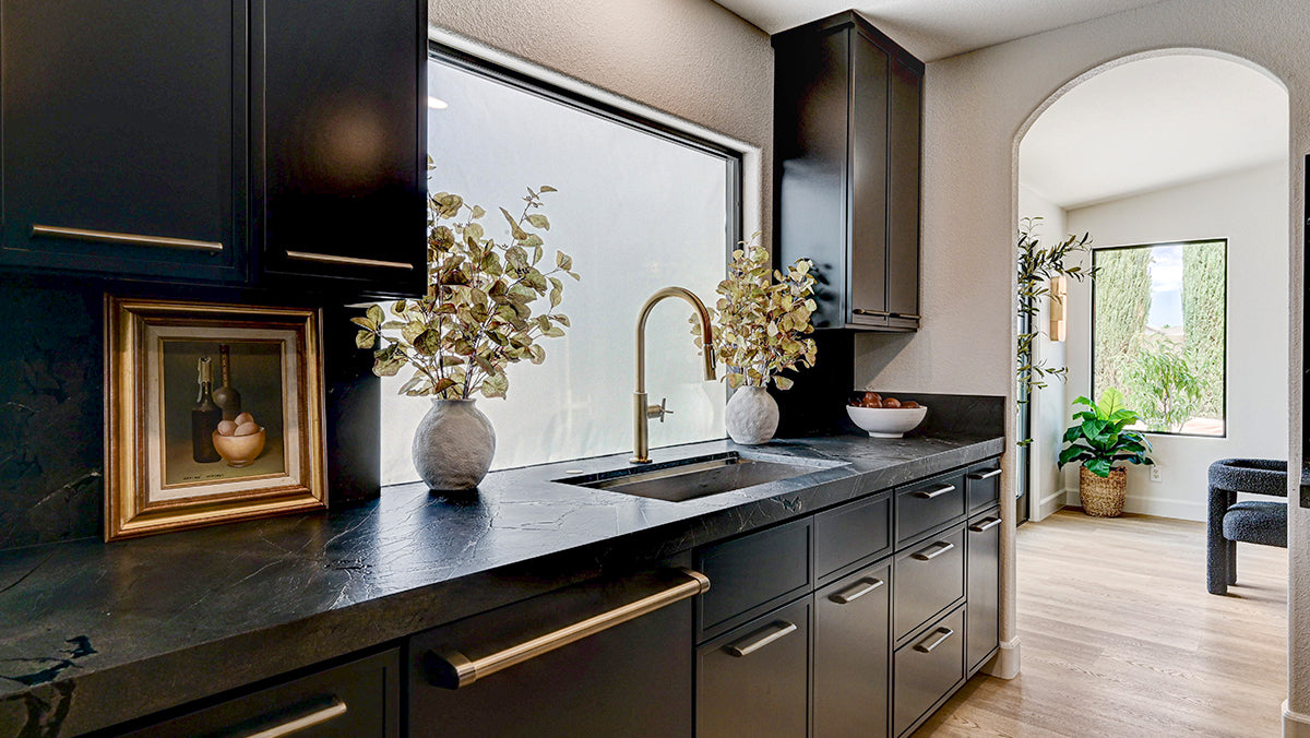 Cabinet Sample - Broadway Black