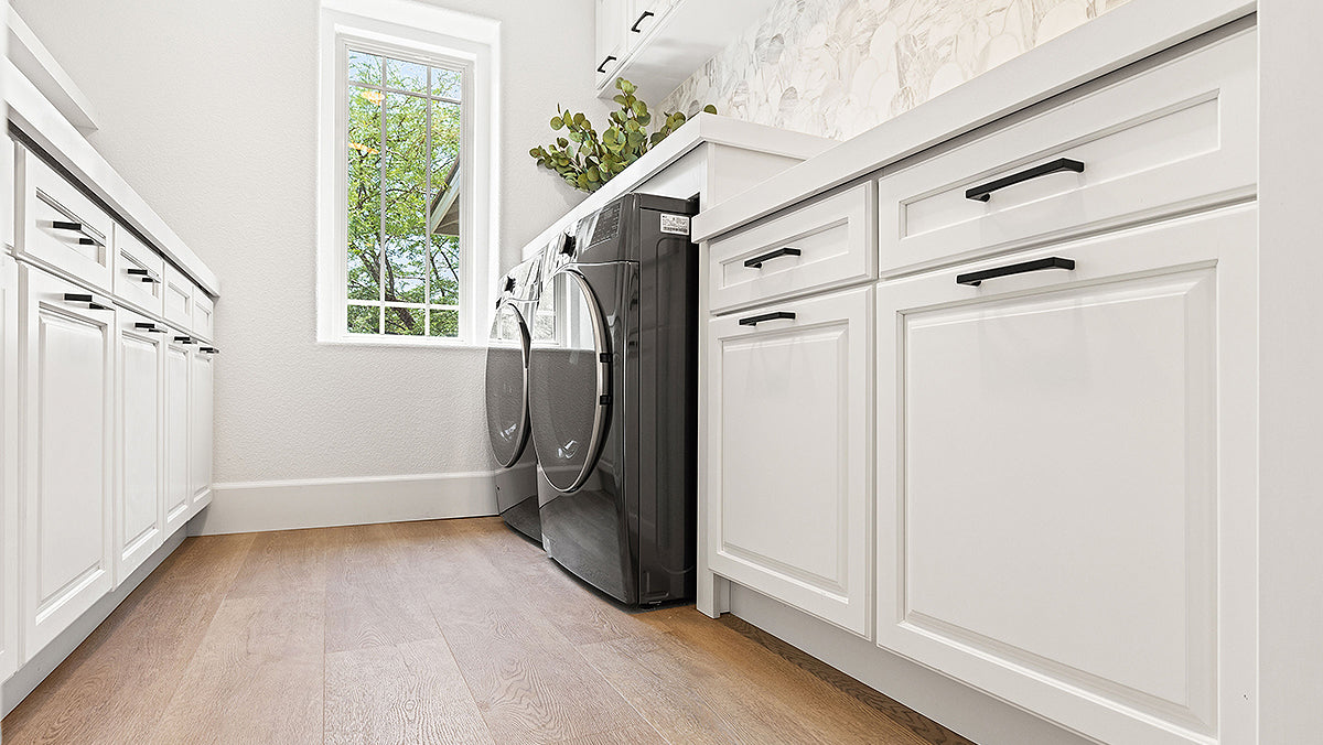 Cabinet Sample - Chalet White