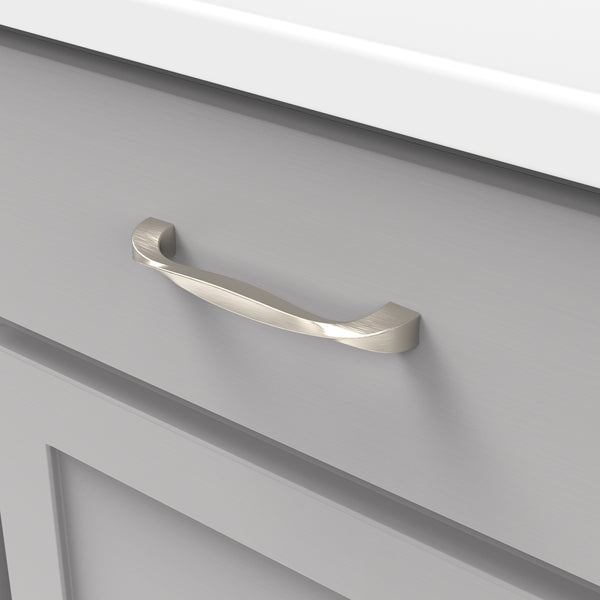 Twist Pull 5-1/16 Inch (128mm) Center to Center Satin Nickel