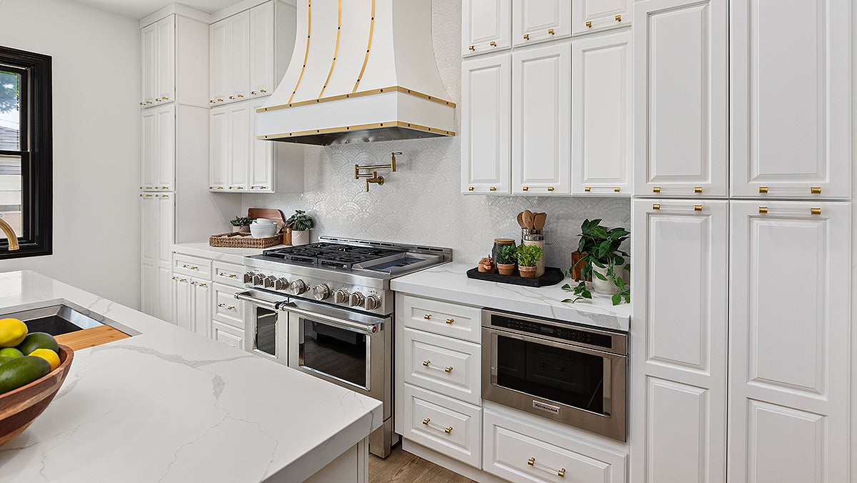 Chalet White