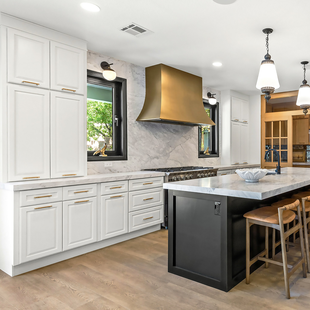 Chalet White Raised Panel Cabinets