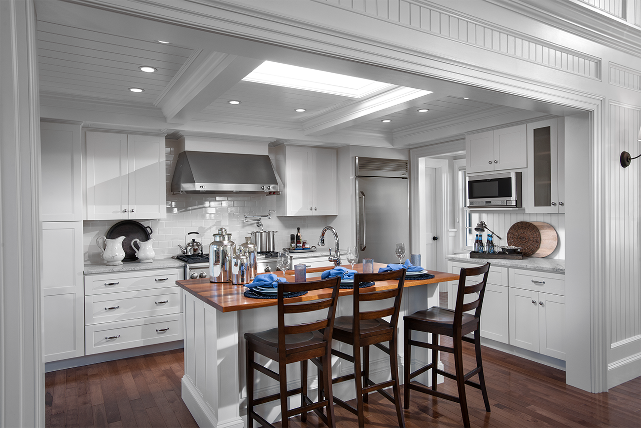Malibu White Shaker Cabinet Sample