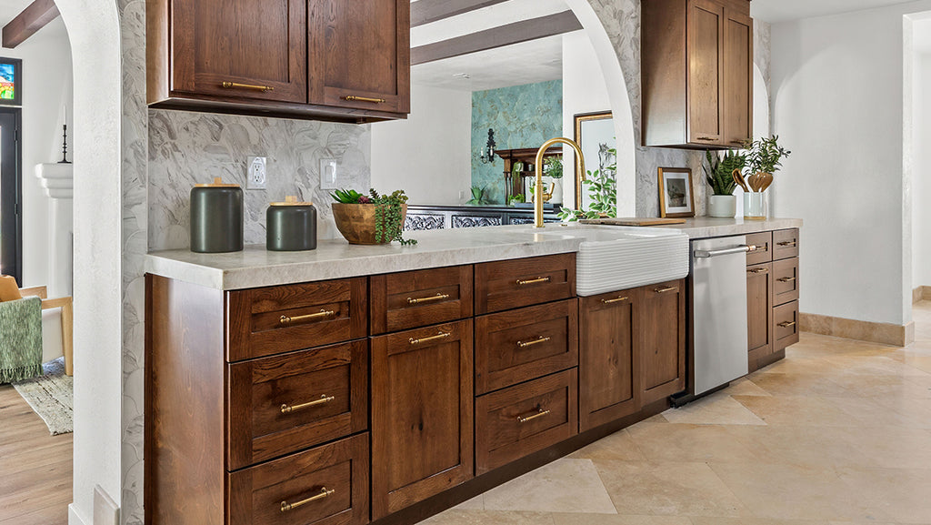 Spring Hill Hickory Shaker Sample