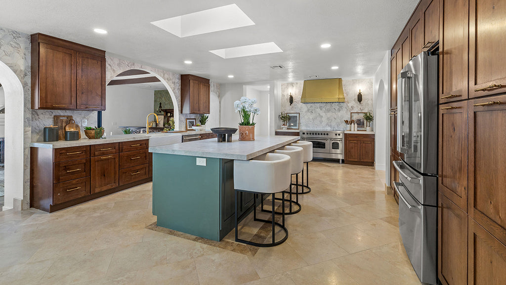 Spring Hill Hickory Shaker Sample