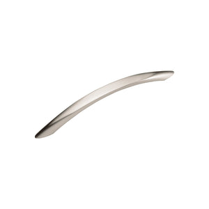 Metropolis Pull 7-9/16 Inch (192mm) Center to Center Satin Nickel