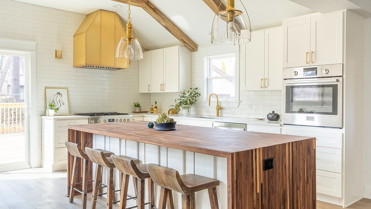 Malibu White Shaker Cabinet Sample
