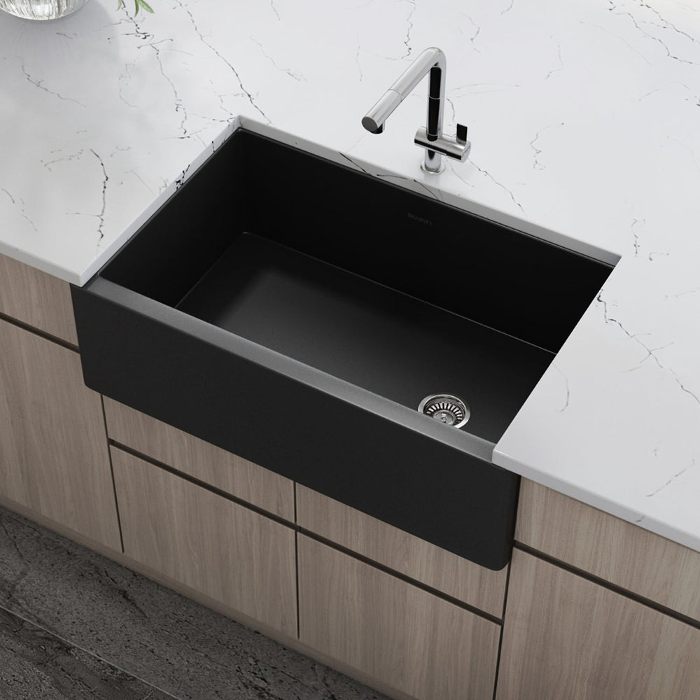 Fireclay Farmhouse 30x18 SB Matte Black