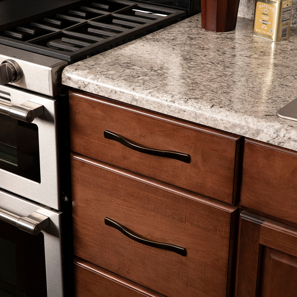 Euro-Contemporary Pull 5-1/16 Inch (128mm) Center to Center Oil-Rubbed Bronze Highlighted Finish